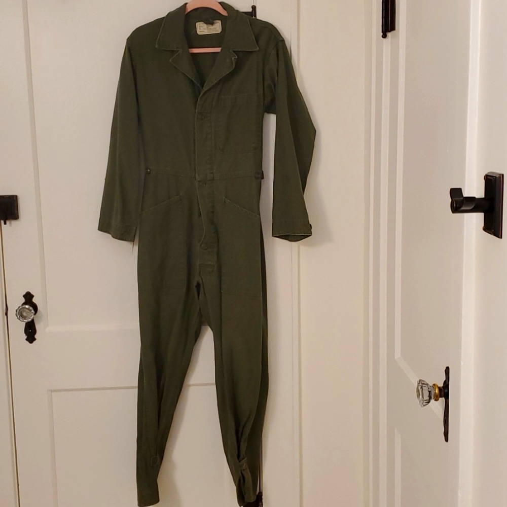 GARAGE SUIT SMALL